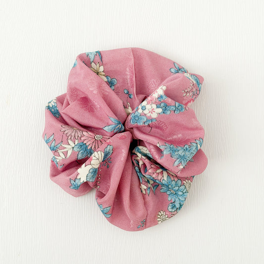 Soft Mauve upcycled vintage Japanese obi scrunchie